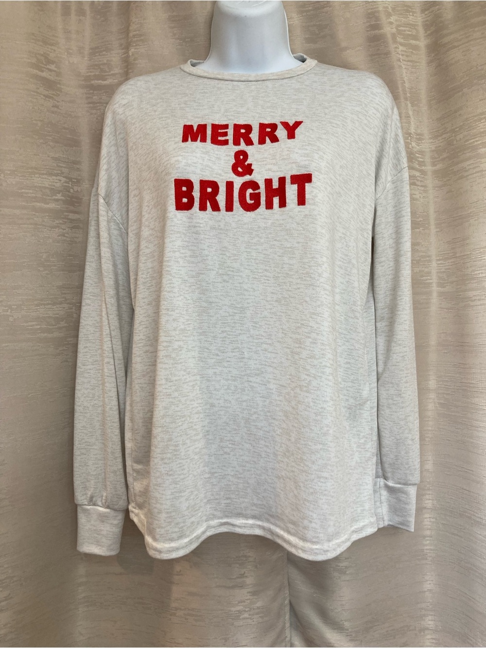 Members Mark Hoilday Merry & Bright Cream Long-Sleeve Sleep Top Small